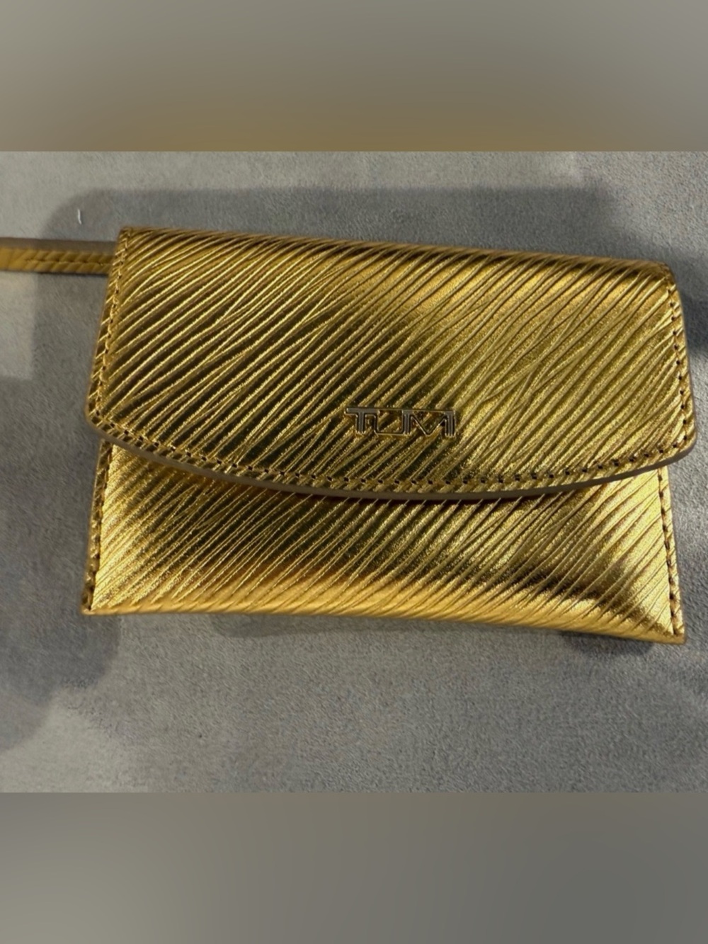 NEW Tumi BELDEN 100% Leather FLAP CARD CASE - Wallet - METALLIC GOLD